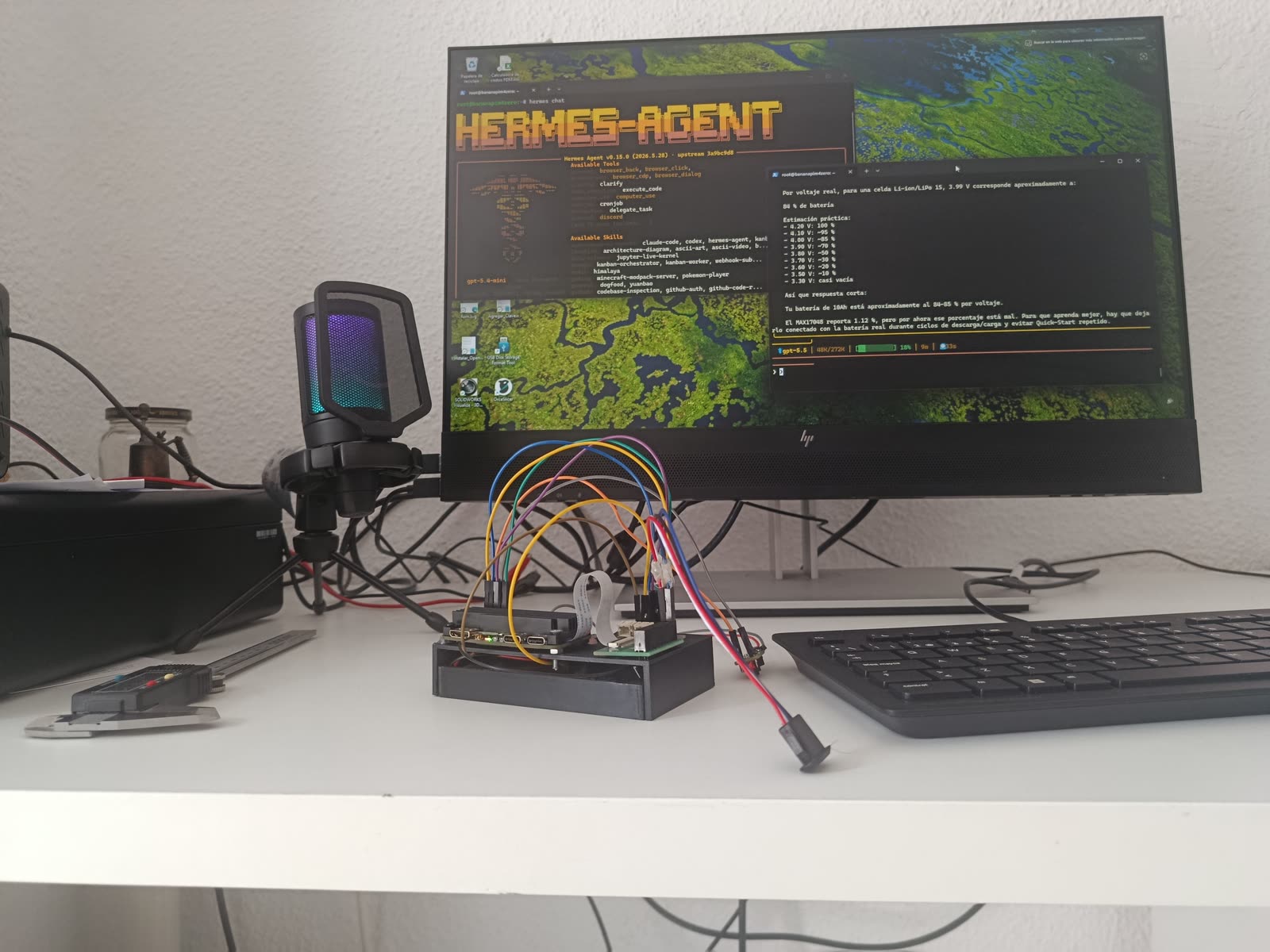 Prototipo electrónico conectado durante una prueba de integración